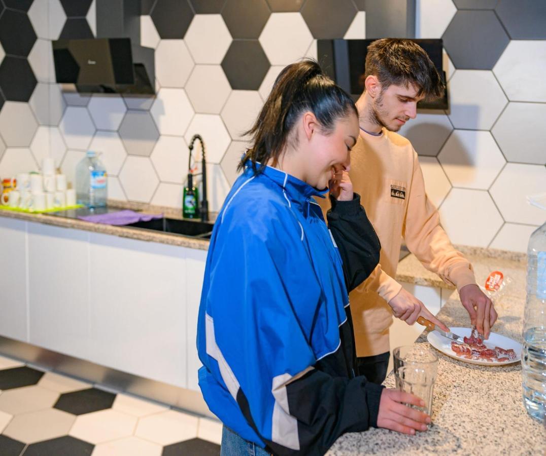 Vad Hostel Alicante - Youth Hostel Age Limit 18-49 Екстер'єр фото