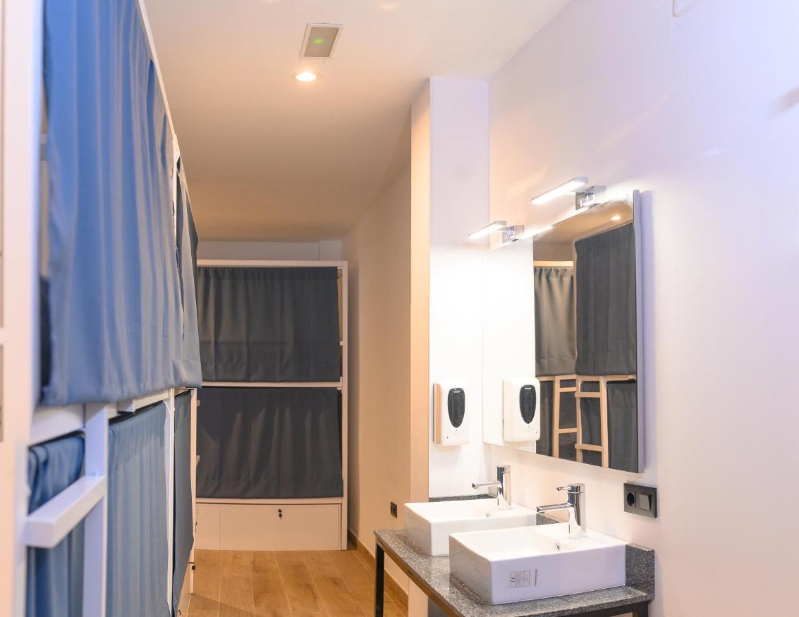 Vad Hostel Alicante - Youth Hostel Age Limit 18-49 Екстер'єр фото