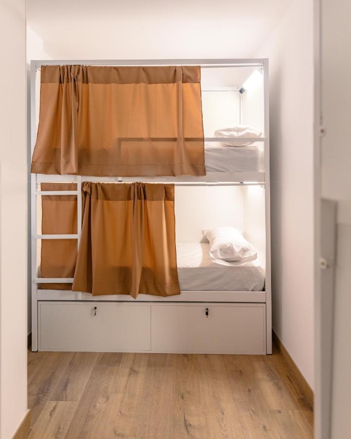 Vad Hostel Alicante - Youth Hostel Age Limit 18-49 Екстер'єр фото