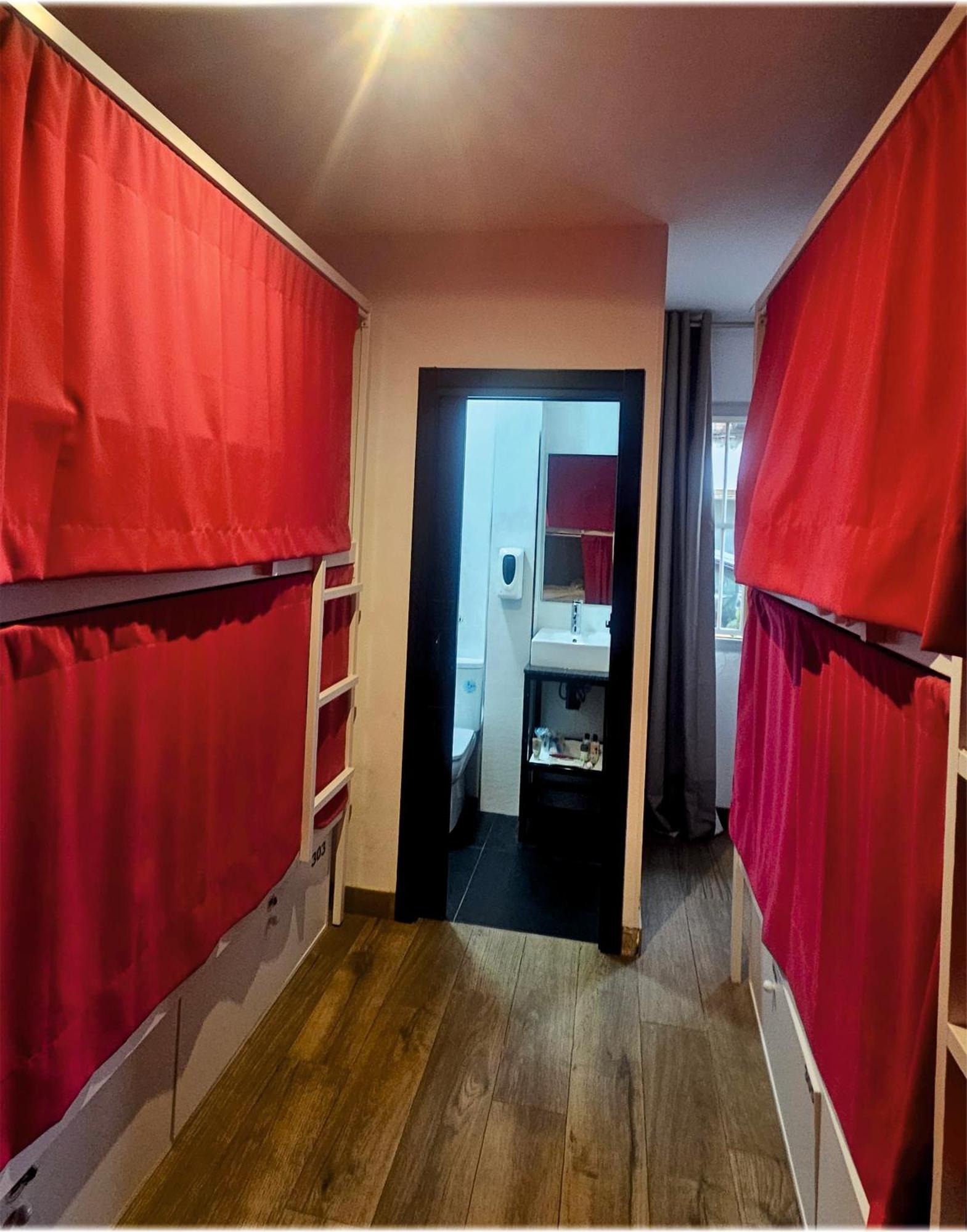 Vad Hostel Alicante - Youth Hostel Age Limit 18-49 Екстер'єр фото